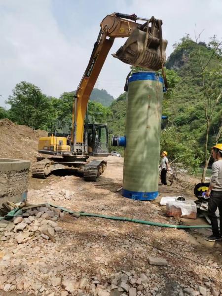 荆州雅安芦山一体化提升泵施工现场